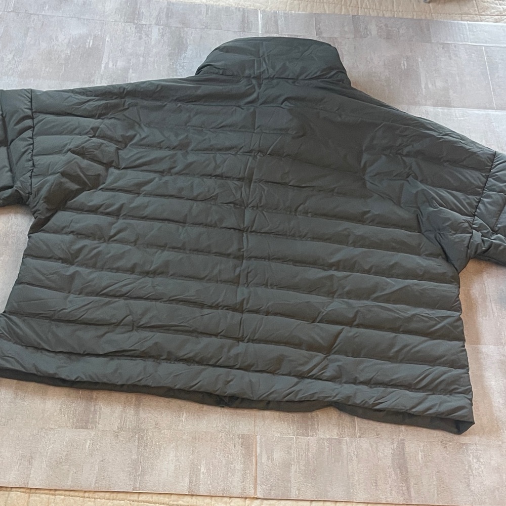 Adidas- Dark Military Green-quilted Jacket- SZ Large - Picture 9 of 11
